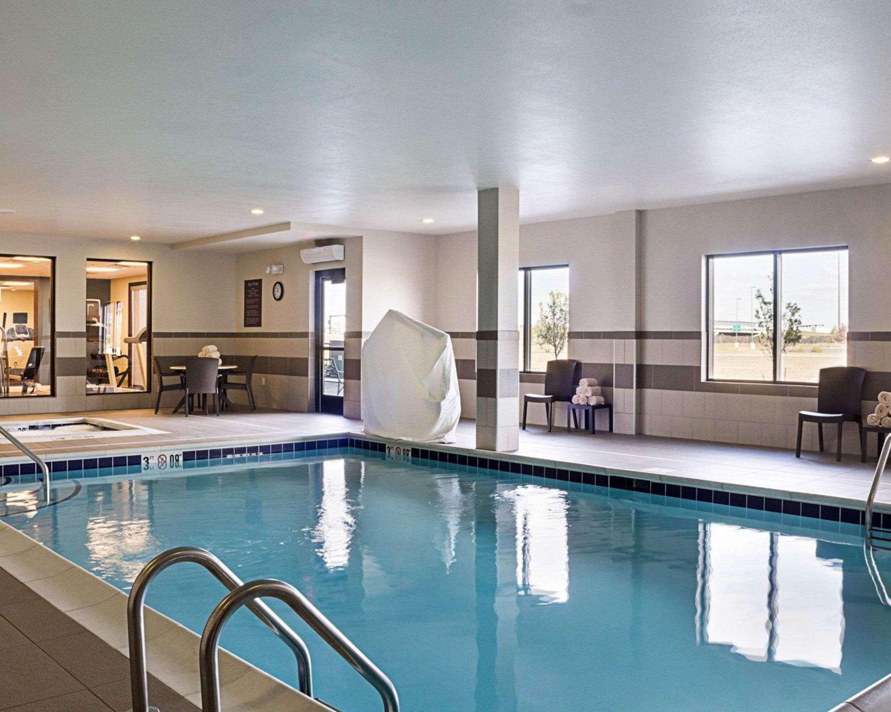 Comfort Suites Fargo Medical Center Dış mekan fotoğraf
