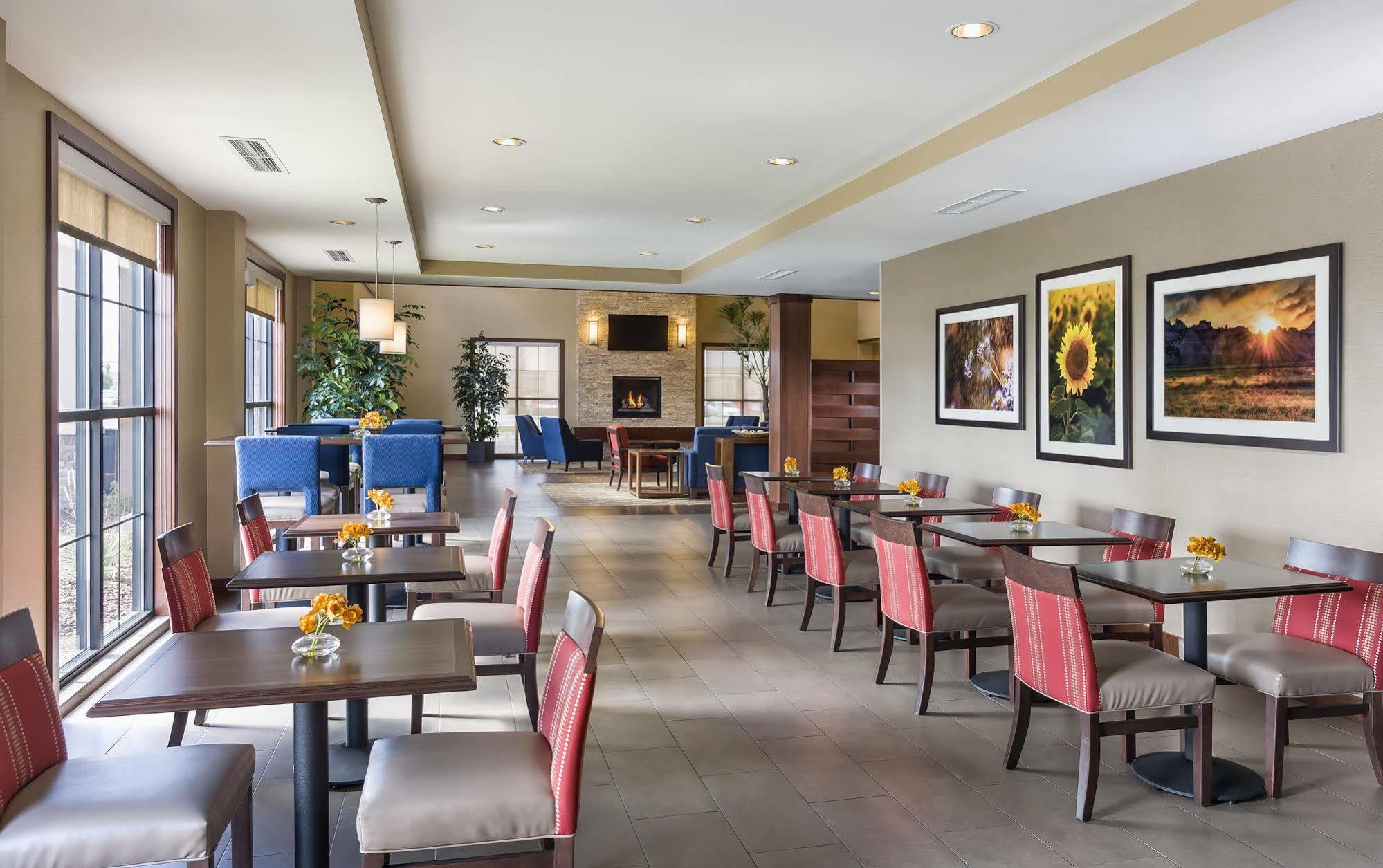 Comfort Suites Fargo Medical Center Dış mekan fotoğraf
